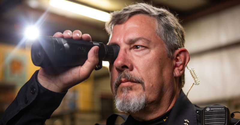 FLIR Scout Pro Series: visão térmica profissional para deteção sem compromisso