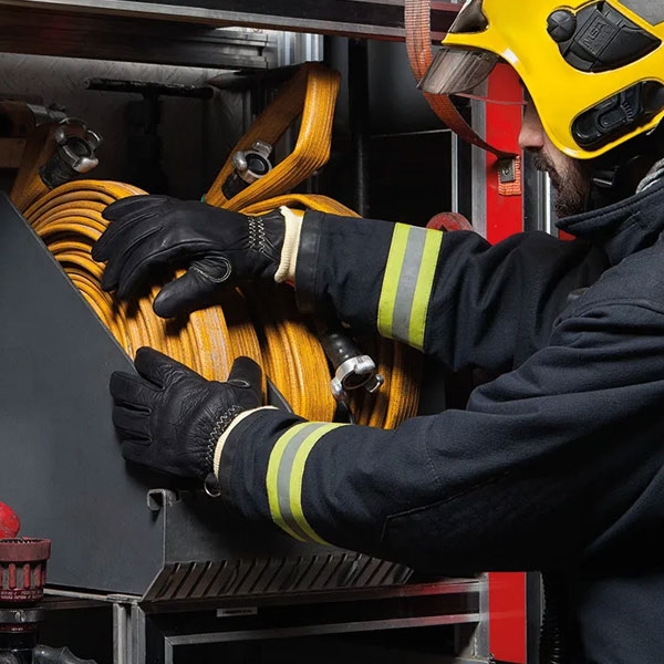 /fileuploads/produtos/bombeiros-e-protecao-civil/epis-bombeiros/luvas-bombeiros/JUB311BGC1_3.jpg