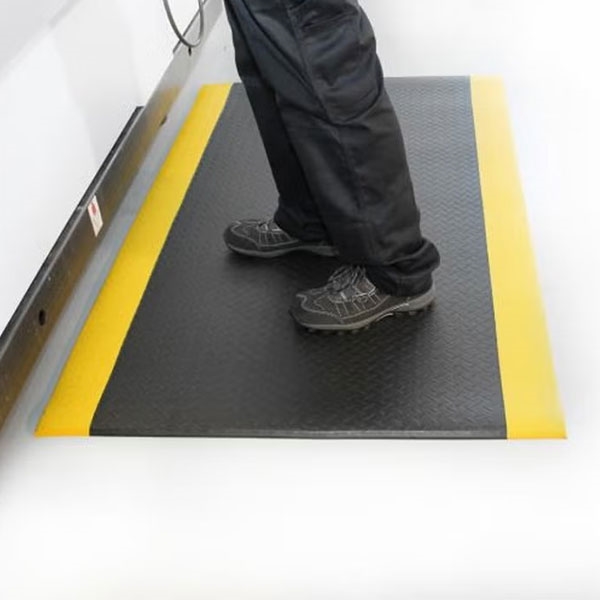 /fileuploads/produtos/epcs/ergonomia/tapetes-antifadiga/FARTAPF360_2.jpg