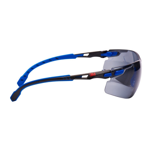 /fileuploads/produtos/epis/oculos-e-viseiras/oculos/3MSOL1102SGA_4.jpg